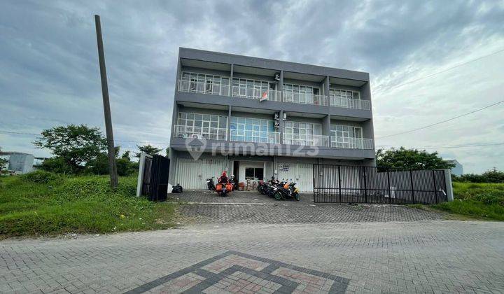 Ruko SHM di Dian Istana dekat Graha Famili Surabaya Barat 1