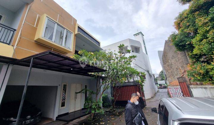 Rumah Murah 2lt di Famy Town House,jl Nurul Iman,jatipadang 2