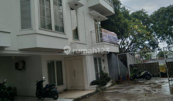 Rumah Murah Hit Tnh Di Townhouse Melrose 2, Cilandak Barat,Jaksel Unfurnished 2