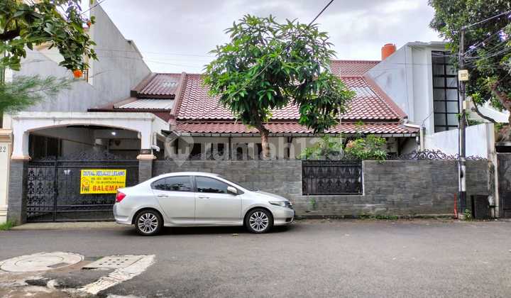 Rumah Murah Bgt 2Lt di Komp Taman Gandaria, Gandaria Selatan