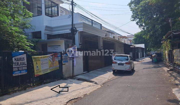 Rumah Murah 2lt di Ananda Townhouse,jl Kawi Kawi,johar Baru 2