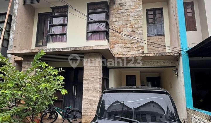 Affordable 2-Story House on Jl Margasatwa Raya, Pondok Labu, Cilandak 1