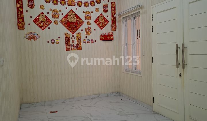 Affordable 2-story house on Jalan Agung Utara 2, Sunter Agung, North Jakarta Affordable 2-story house on Jalan Agung Utara 2, Sunter Agung, North Jakarta