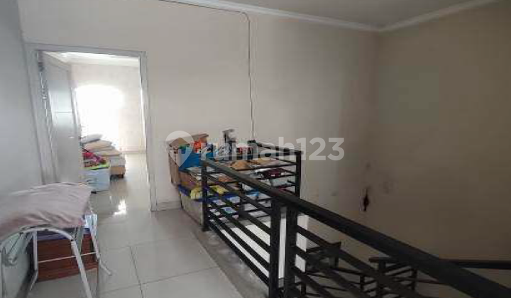 Affordable 2-story house on Jl. Sahabat Baru, Duri Kepa, Kebon Jeruk 2