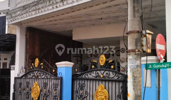 Affordable 2-Story House on Jl Gunuk Raya, Pejaten Timur, Pasar Minggu 2