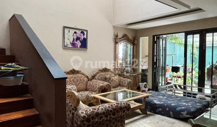 Affordable 2-Story House on Jl Margasatwa Raya, Pondok Labu, Cilandak 2