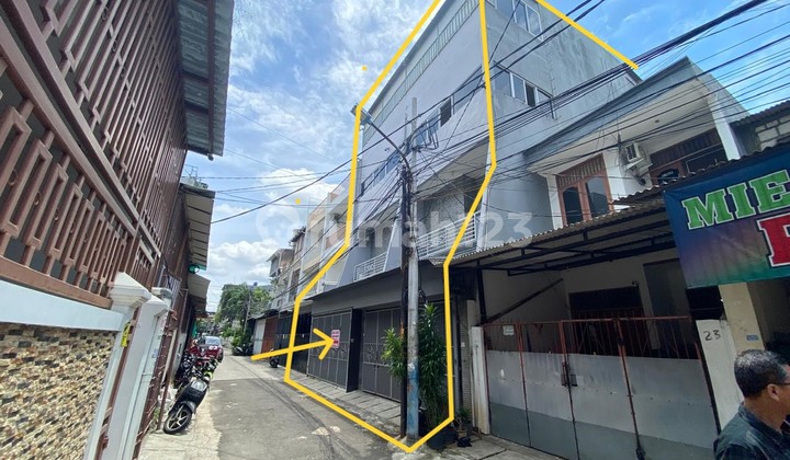 Rumah Murah 3Lt di Jl Jelambar Utama Sakti 5,Wijaya Kusuma,Grogol