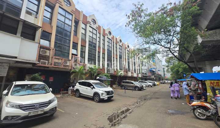 Ruko Murah Bgt 4Lt di Jl Raya Timur Boulevard,Pegangsaan Dua Ruko Murah Bgt 4Lt di Jl Raya Timur Boulevard,Pegangsaan Dua