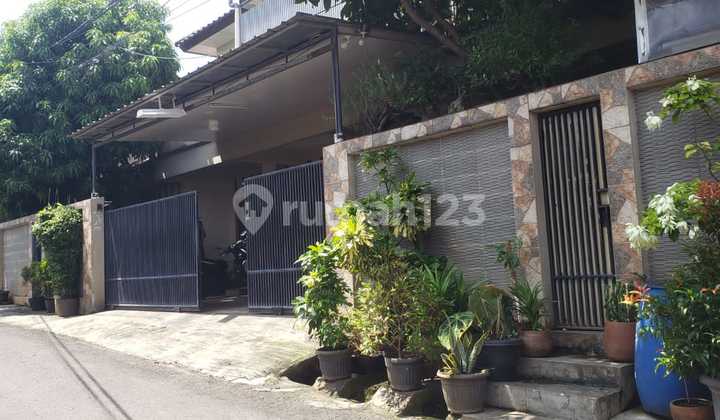 Affordable 2-story house on Jl Haji Kodir, North Petukangan, Pesanggrahan 2