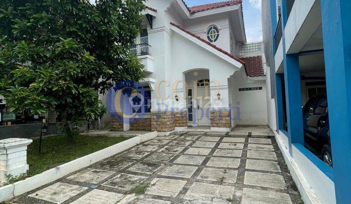 Rumah 2 Lantai American Classic Siap Huni 1