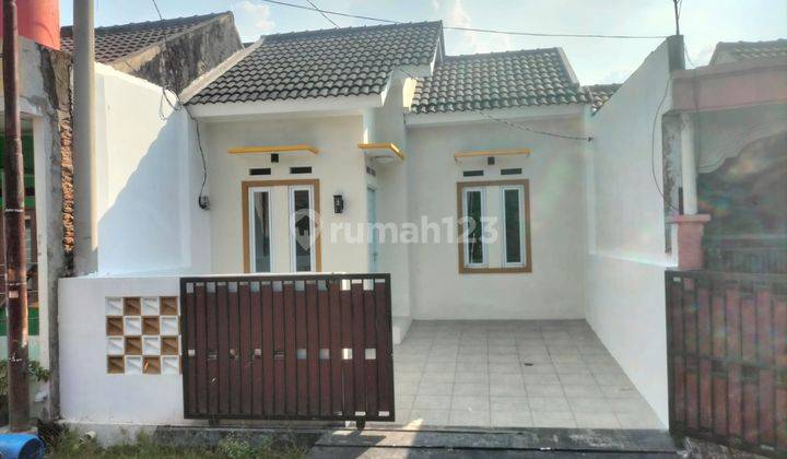 Dijual Rumah Cantik Minimalis Modern di Grand Residence City 1