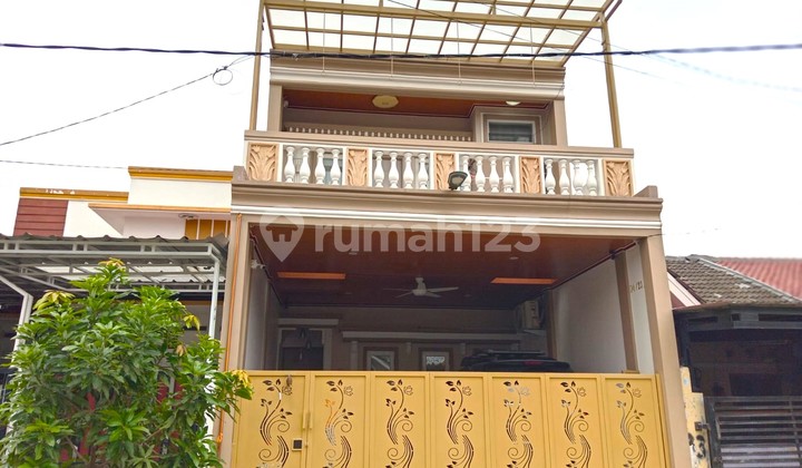 Di Jual Rumah Murah 2 Lantai di Vida Kota Bekasi Di Jual Rumah Murah 2 Lantai di Vida Kota Bekasi