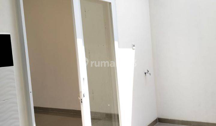 Jual Rumah Murah Posisi Hook Pojok Di Perum Dukuh Zambrud  2