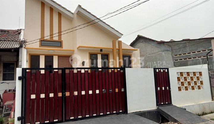 For Sale: Modern Affordable House in East Bekasi Regency, Mustikajaya