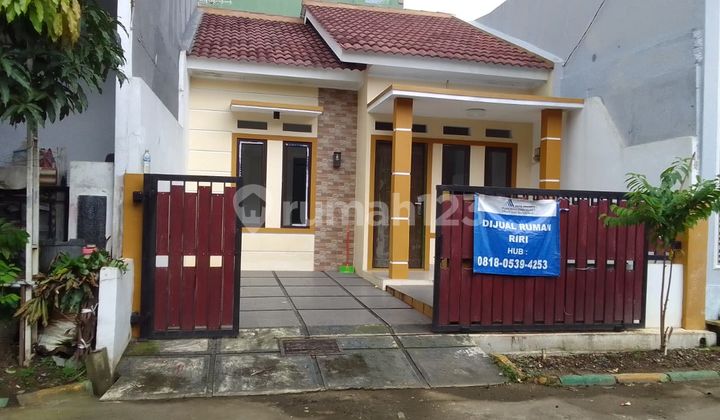 For Sale: Affordable 1-Story House in Bekasi Timur Regency, Mustikajaya