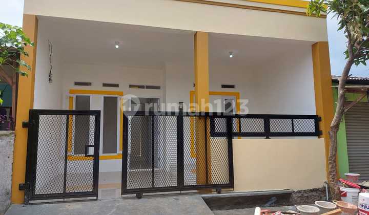 RUMAH NYAMAN LOKASI STRATEGIS, DEKAT FASILITAS UMUM! RUMAH NYAMAN LOKASI STRATEGIS, DEKAT FASILITAS UMUM!