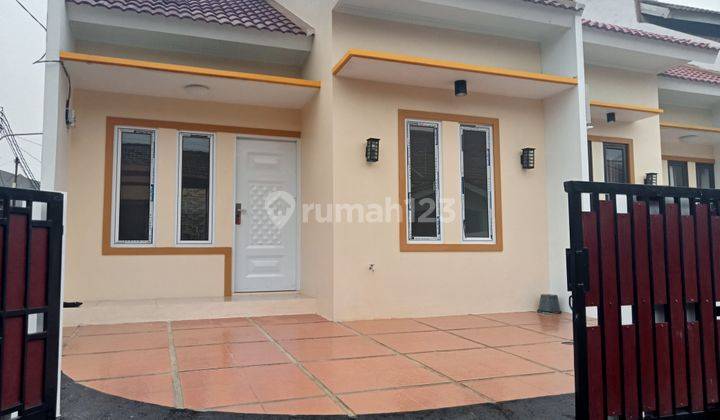 Rumah Cantik Posisi Hook Dijual Dengan Desain Menarik Harga Minim 1