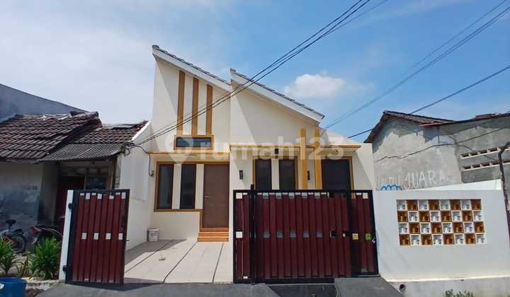 For Sale: Modern Affordable House in East Bekasi Regency, Mustikajaya For Sale: Modern Affordable House in East Bekasi Regency, Mustikajaya