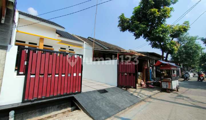 DIJUAL RUMAH KEREN HARGA TERJANGKAU DI PERUMAHAN JADE  1
