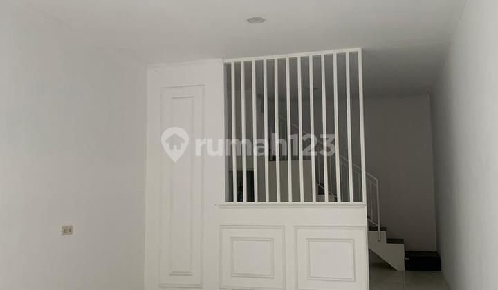 Dijual Rmh Klp Gdg Bcs 4X15, 2Lt, 1.55M 3Kmtdr 3Kmd 1Garasi Mobil Rmh Bgs Sdh Tinggi Dari Jln , Dpn 2Jalur Mobil