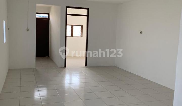For Rent House in Klp Gdg Permai 4.5X13.5, 3 Floors 1 Year 60 Million Negotiable, House Front 2 Car Lanes.