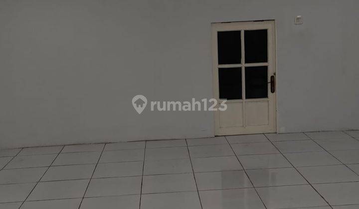 Disewakan Rmh Klp.gdg Permai 5x18, 3lt, Rmh Baru 1th 70jt, Ambil 2th Nego, Dpn Rmh 2jalur Mobil, Lokasi Nyaman,t.p. Yg Minat Ktrk Rmh Langsungktm Sy. 2