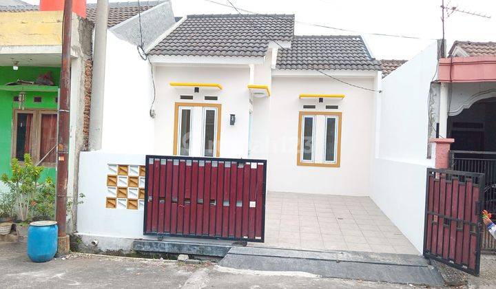 Rumah Dalam Cluster Strategis Grand Residence City Setu Bekasi 2