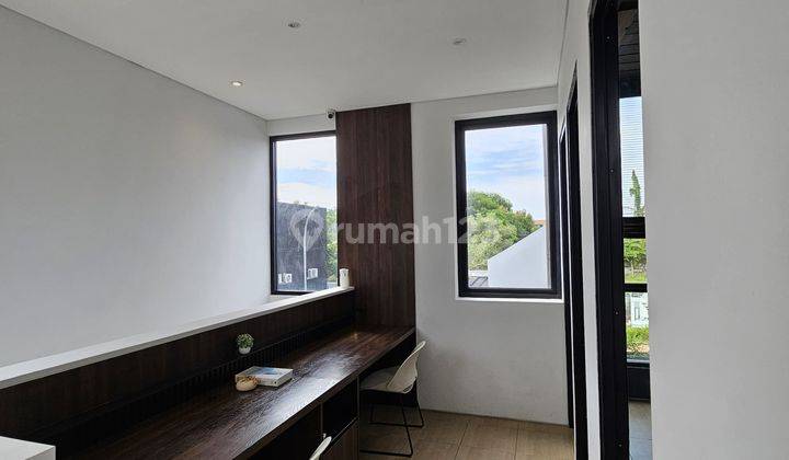 Rumah cukup 5 JT cicilan mulai 2,7  lokasi strategis di cikarang 2