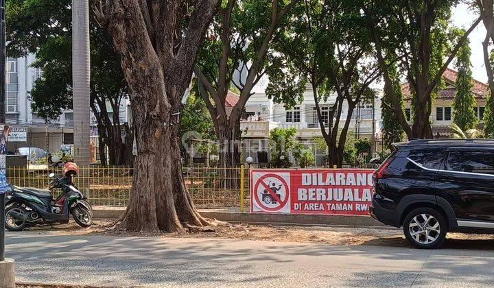 Rumah Ruko Pinggir Jalan Lokasi Ramai Cocok Buat Dagang / Inves 2