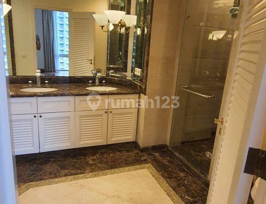 kamar mandi jual apartemen four season kuningan
