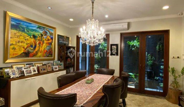 Rumah Bagus dan modern Kebayoran Baru harga 13,9 miliar 1