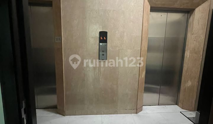 tampak depan jual apartemen the peak sudirman