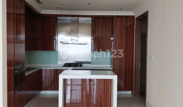 For Sale Immediately: Botanica Simprug 3Br Apartment, Kebayoran Lama, South Jakarta 2
