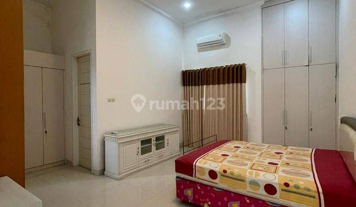 Rumah Hoek Cantik Muara Karang 2