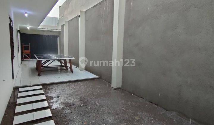 Jual Rumah Tengah Kota Sayap Pajajaran Parkir Luas 1