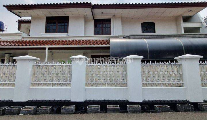 Rumah Mewah di Pesanggrahan Jakarta Selatan 2 Lantai SHM 1