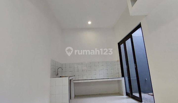 Dijual Rumah Siap Huni 2 Lantai Di Graha Raya Bintaro 2