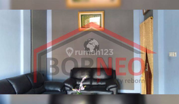 Rumah Bagus Nyaman dan aman 2 Lantai di samping jalan 1