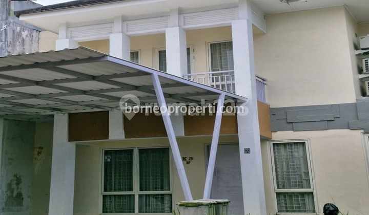 Rumah Modern Bagus di Perumahan Grandcity Forestville