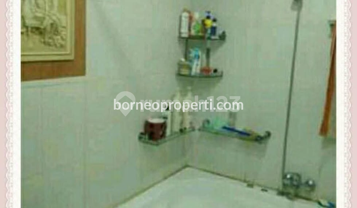 2-Story House for Sale in Downtown Balikpapan, Ideal for Comfortable Living 2