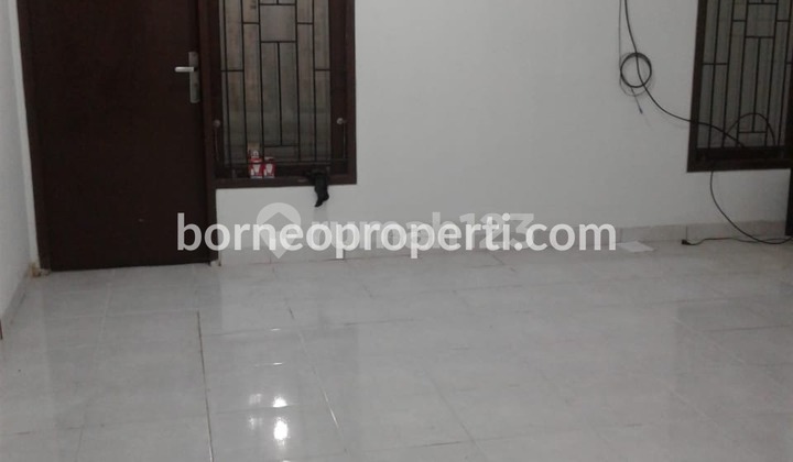 Rumah Cantik 1 Lantai di Wika 2