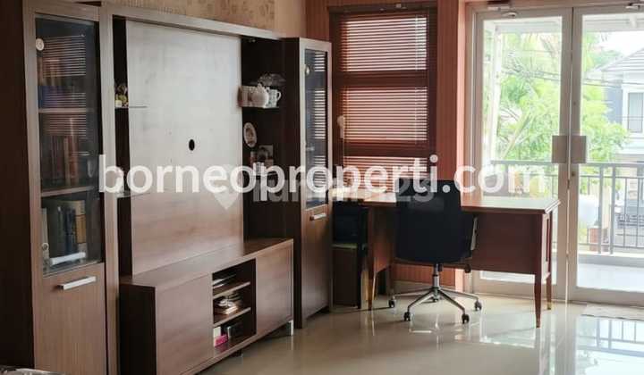 Ready-to-Occupy House for Sale in Ciputra Exclusive Cluster Ready-to-Occupy House for Sale in Ciputra Exclusive Cluster