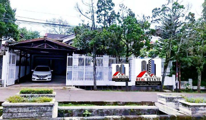 JUAL RUMAH STRATEGIS DI PASTEUR, SIAP HUNI DAN MURAH, 5 MENIT KE TOL PASTER 1