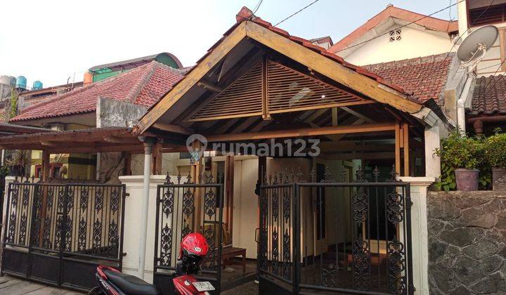 RUMAH TENGAH KOTA  JLN SUCI DKT KANTOR IMIGRASI CIBEUNYING. KOTA BANDUNG 2