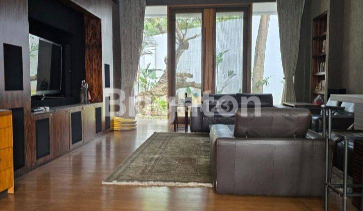 Rumah Bagus Unfurnished SHM Permata Hijau, Jakarta Selatan U3XHIL 2