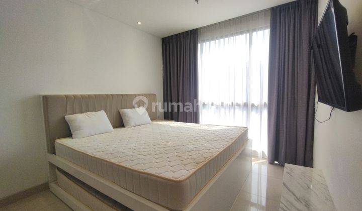 Apartement The Newton 1 2 BR Furnished Bagus 2