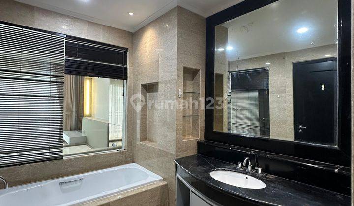 Turun Harga Apartement Senayan Residences 3 BR Furnished Bagus 2