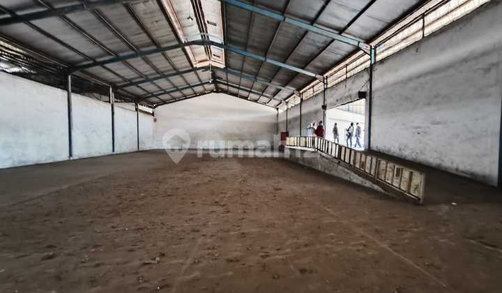 Warehouse for Rent in Gempol