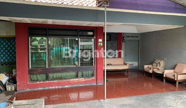 Rumah Usaha Surabaya Pusat, Lokasi Strategis Dekat dengan Tunjungan Plaza 1