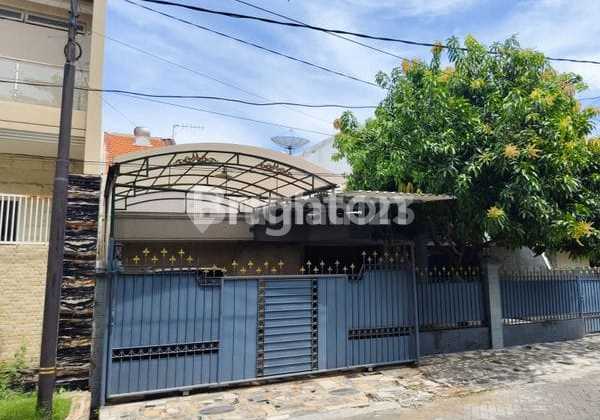Dijual Rumah Strategis Klampis Indah